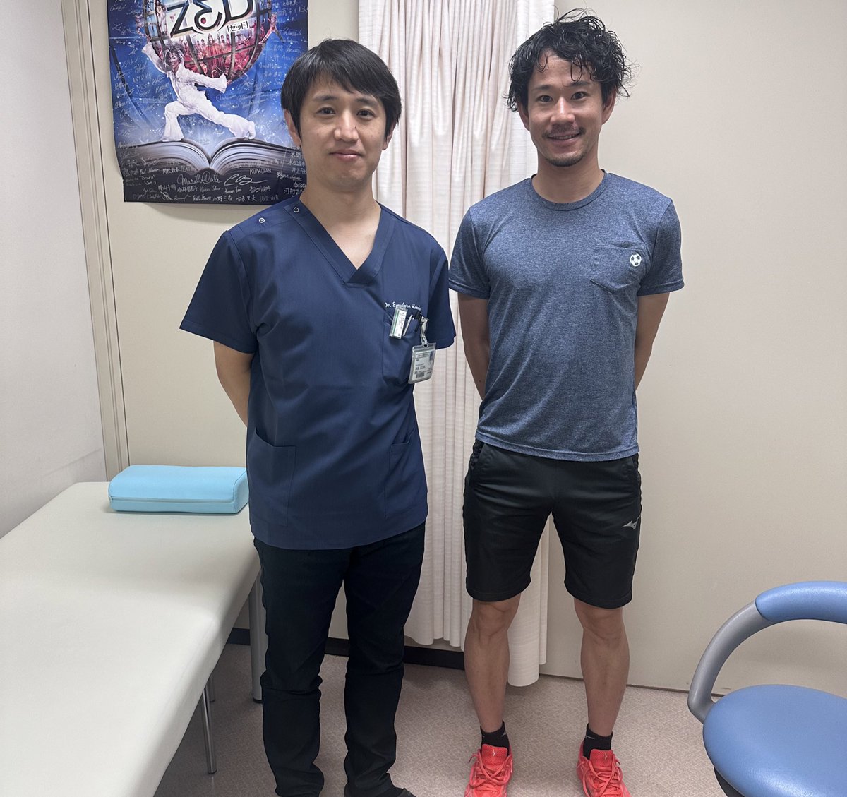 11_noji's tweet photo. 本田先生、今屋先生
いつも最高のサポートありがとうございます。

診察室でたまらず涙が溢れた日から約1年が経ちました。
その間どのフェーズでも一つ一つ丁寧に膝との向き合い方を教えて頂きました。

これからも引き続き自分の膝と向き合っていきますので、よろしくお願い致します。 https://t.co/lrRzkBUWNV