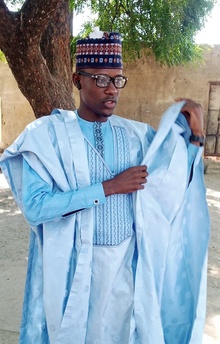 Don't worry if other people don't like you,and focus your energy on loving your self.Than,the right people will reflect that love!