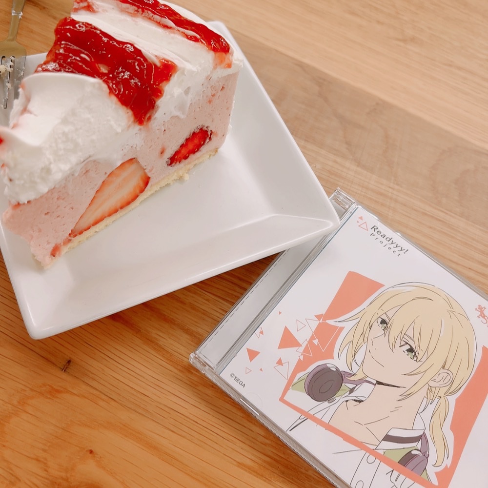 ryuichi_swsw's tweet photo. #藤原蒼志生誕祭2023 

お誕生日おめでとう👑🚀
今年はチームカラーのいちごムースケーキです。

#Readyyy https://t.co/dIEVZ9IJOP