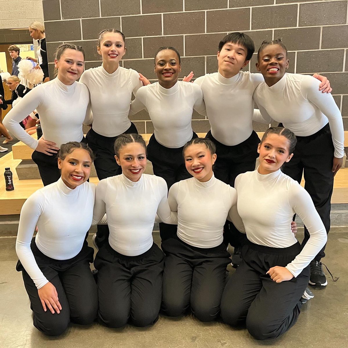 NKCDance's tweet photo. Your Stingers are coming home CHAMPIONS!💜

🏆 1st Place Division 3 Precision Jazz
🏆 1st Place Division 3 Hip-Hop 
@N2SportsNKCHS @NorthtownNews @NKCSchools @DrJonrs https://t.co/nODtS2CLcg