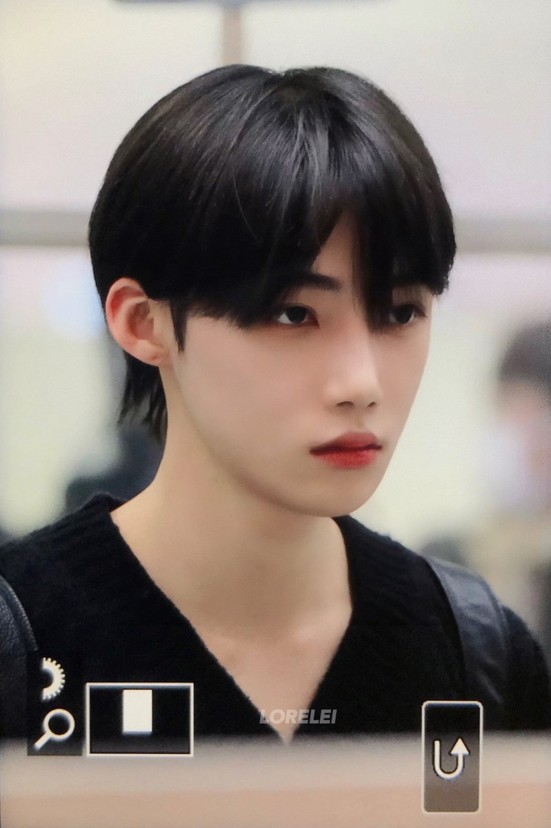 LORELEI_new's tweet photo. 231210 #최찬희 #뉴 #더보이즈 https://t.co/d3ZDNIEfdo