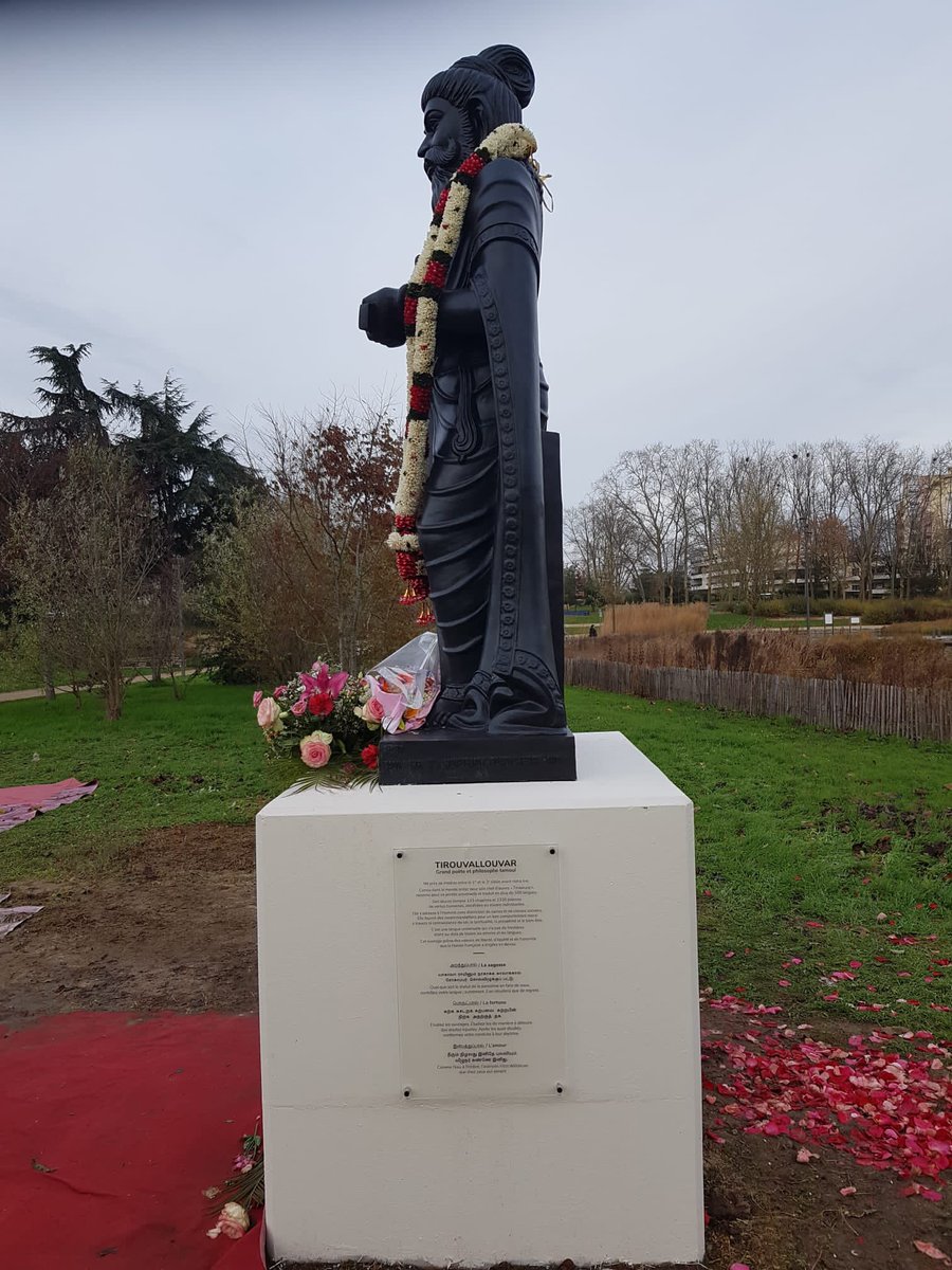 narendramodi's tweet photo. Thiruvalluvar statue in Cergy, France is a beautiful testament to our shared cultural bonds. Thiruvalluvar stands tall as a symbol of wisdom and knowledge. His writings motivate millions across the world. https://t.co/UJiX5k5myW