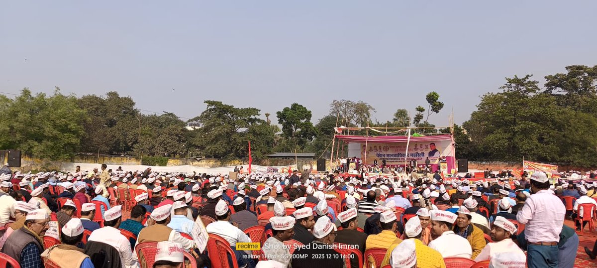 vijaykbandhu's tweet photo. पटना में आयोजित पेंशन मानवाधिकार रैली शानदार रही, अपार समर्थन । Nmops बिहार टीम को साधुवाद ,आये हुए साथियो का आभार 
#vijaykumarbandhu 
#NMOPS https://t.co/dg1E0cyplL
