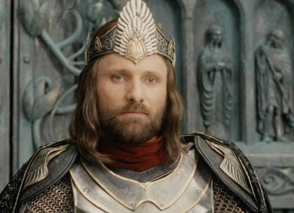 ThePhantomastic's tweet photo. «Sé aquello para lo que has nacido». El cierre de la trilogía protagoniza este hilo. En lo que a mí respecta, siempre es un placer verla una y mil veces. ¡Convoca a los Rohirrim! El señor de los anillos: El retorno del rey. 🧵🧵 https://t.co/rkpBM7oxfY