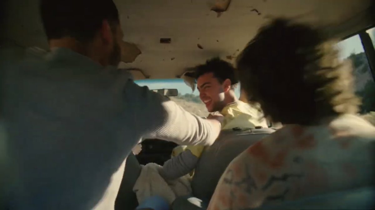 beingdcfan's tweet photo. and I'm still not over this.
I love Archie in this mv.
#BoysOfFaith #ArchieMadekwe https://t.co/mGGcLA4Nb6