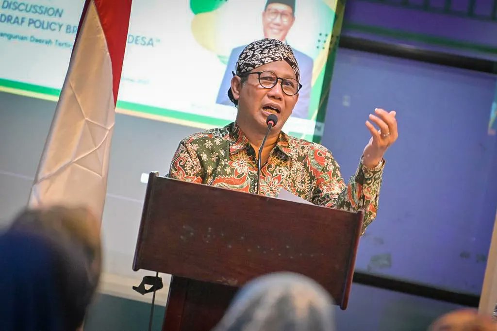 Bahu Desa, Badan Hukum untuk Desa. Desa sangat membutuhkan pendampingan bantuan hukum. Selama ini warga desa banyak menghadapi persoalan hukum namun tidak mendapat bantuan hukum yang layak.