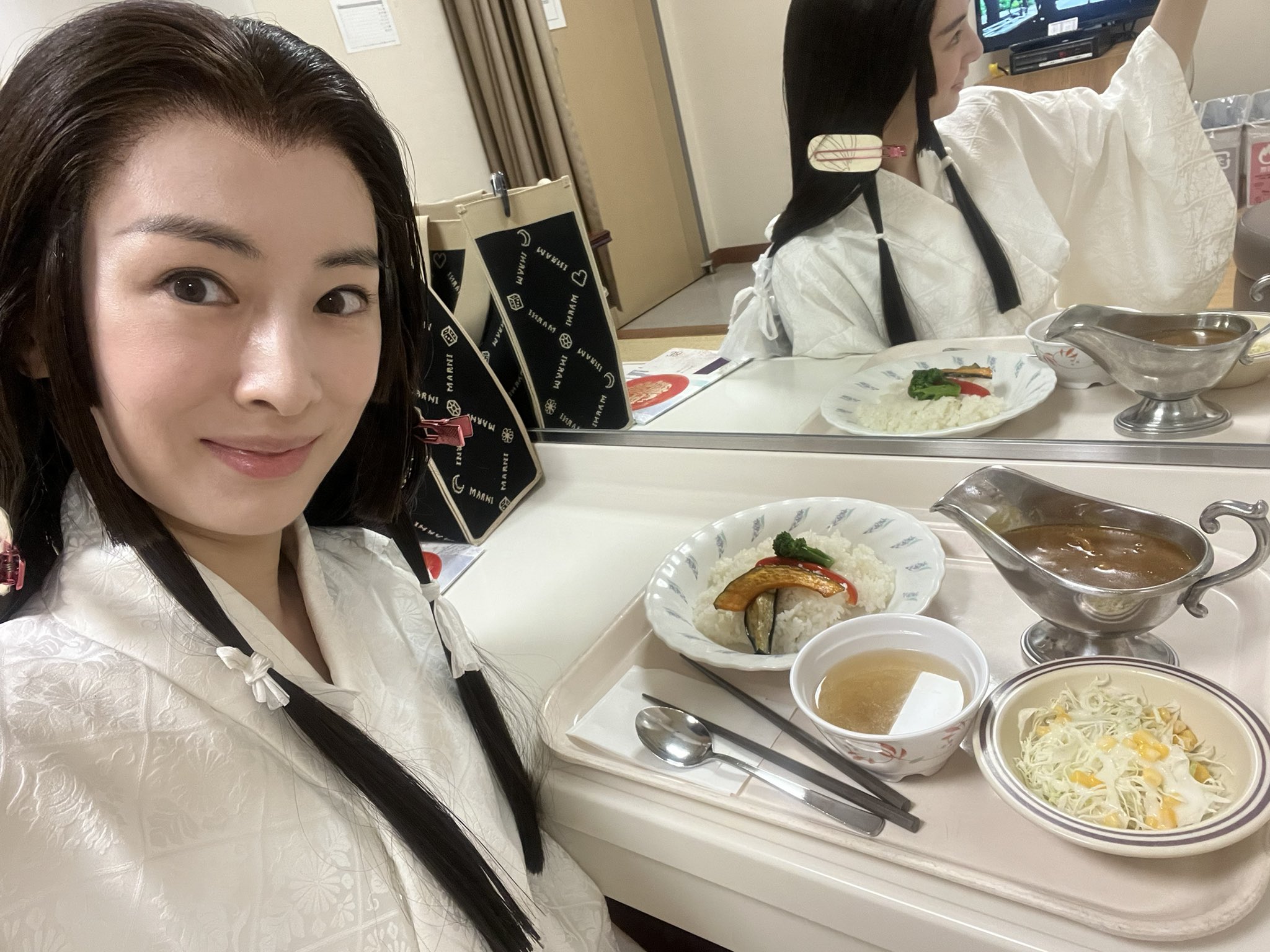 アイコラ北川景子  / X