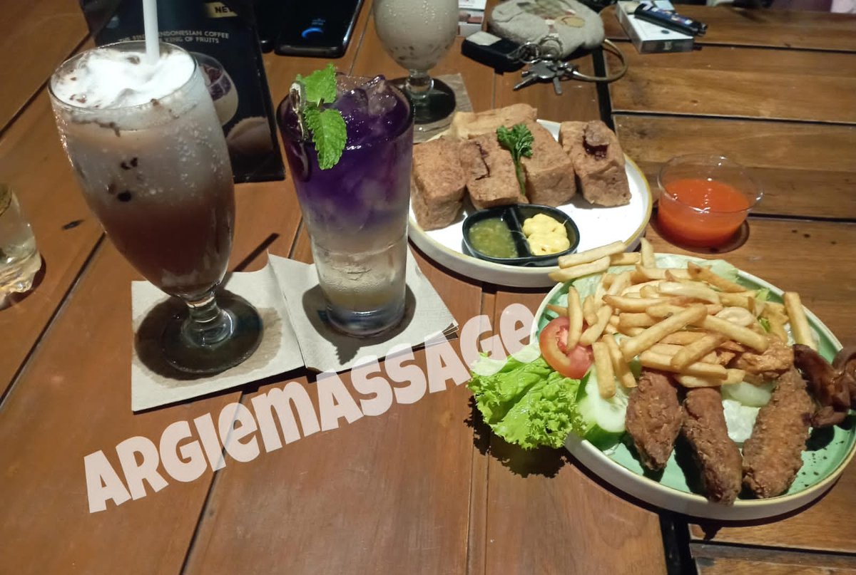 Happy tummy happy life 😁
📍Jl A yani Surabaya
.
#argie_massage
#pijatpriasurabaya
#pijatpriasidoarjo