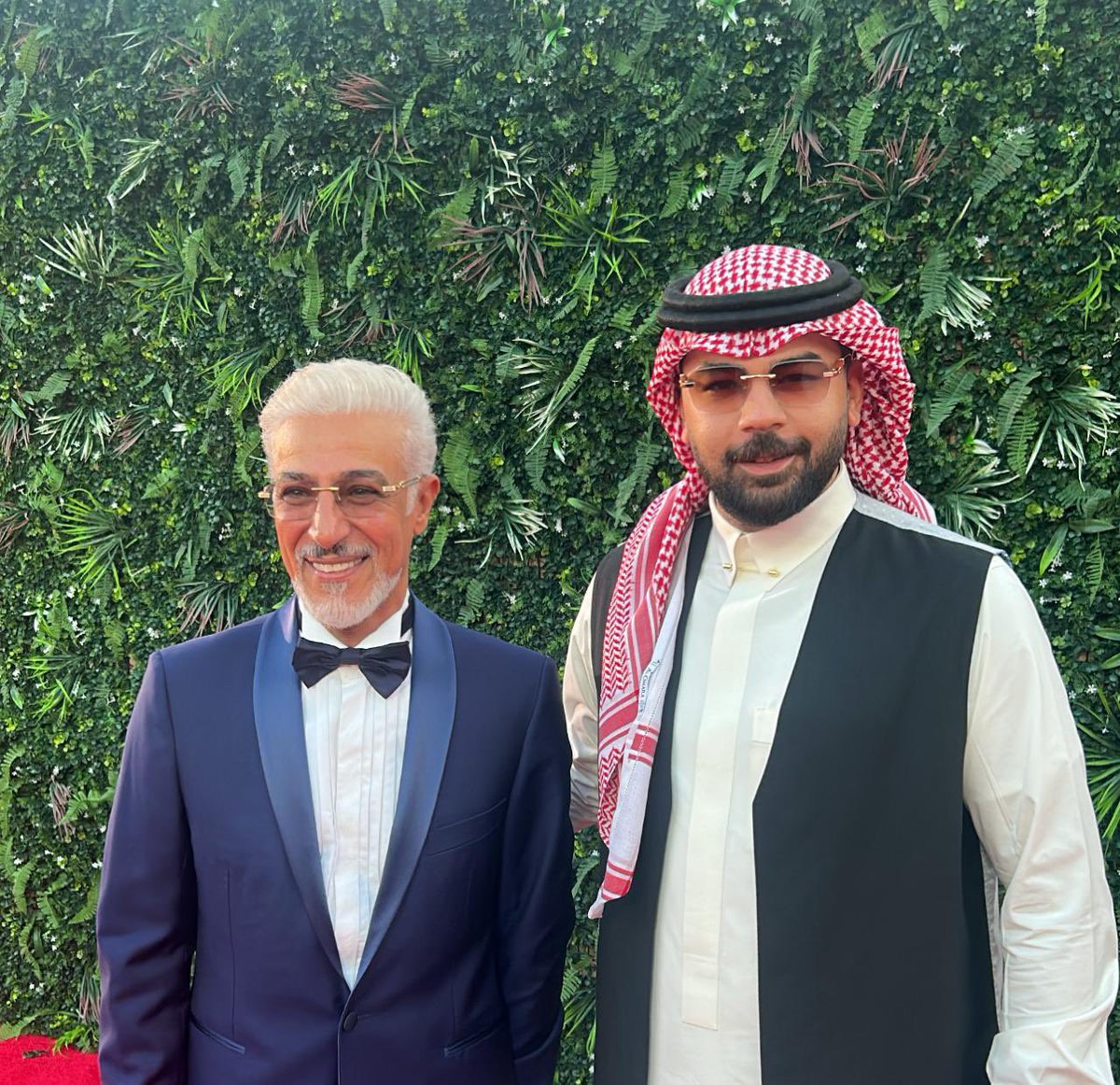 alaa_rafeeq7's tweet photo. تشرفت بلقاء رئيس @RedSeaFilm  أ. @M_AlTurki حيث جمعتني الصور أيضاً في #مهرجان_البحر_الأحمر_السينمائي_الدولي
مع نجوم #الدراما و #السينما السعوديين وهم @AbdulmohsenNmr
و @ibrahimalhsawi
و @aziz_al_shehri1
والذين أكرموني برقي أخلاقهم عاكسين ما وصلت له #المملكة من تقدم فني نفخر به. https://t.co/1nb3dxdtzs