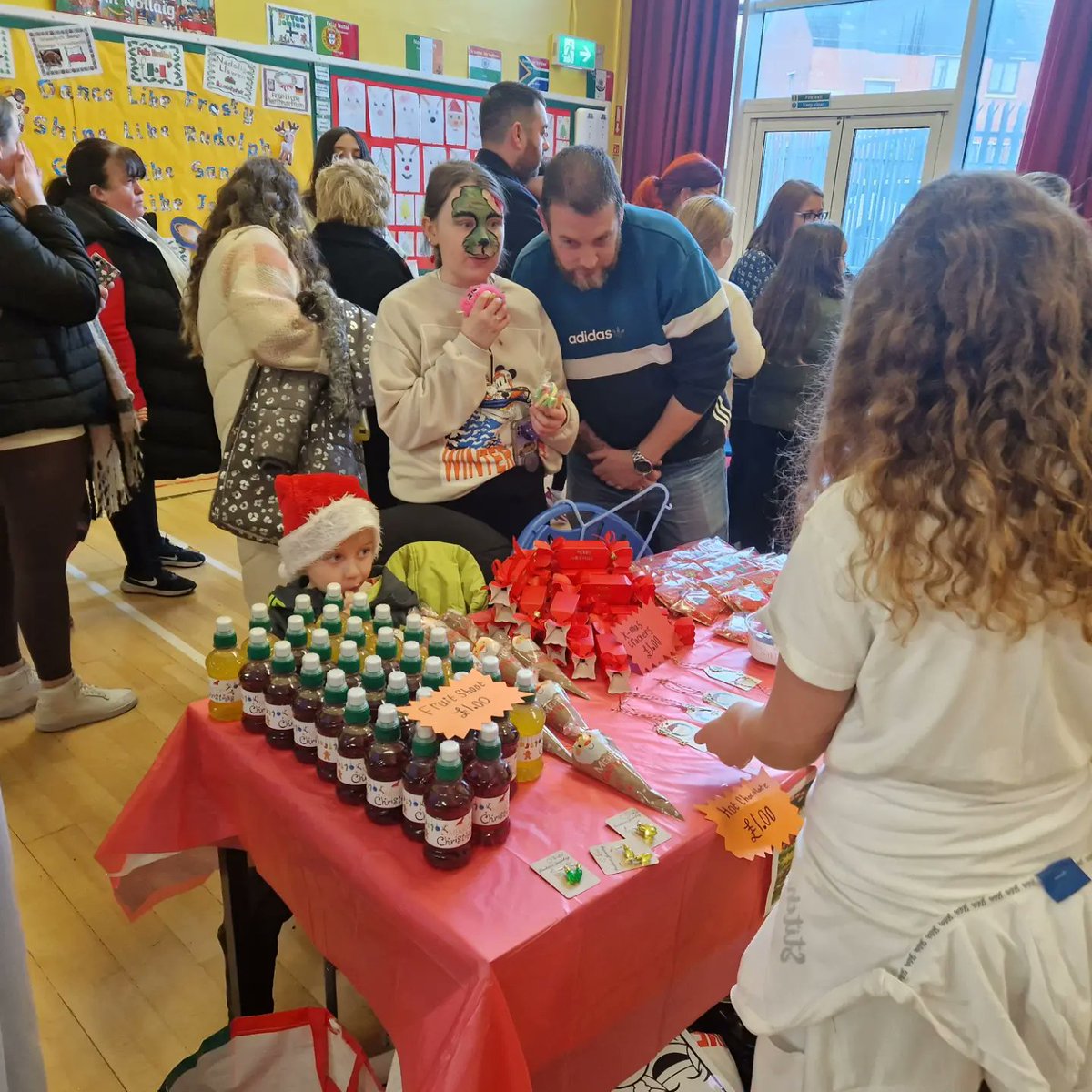 HolyChildPSBel's tweet photo. Our Christmas Fair is on until 4pm. There is still plenty of time to call in and grab a Christmas treat or visit Santa. ๐๐
๐งโ๐
#ChristmasFair #VisitSanta https://t.co/5TKXsRg5nN