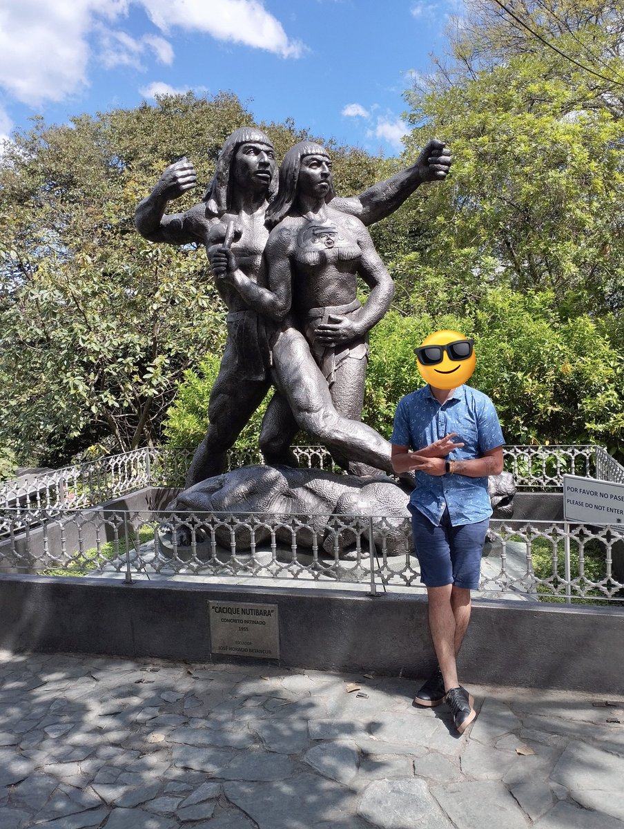 Kenji8689's tweet photo. Pueblito paisa infaltable https://t.co/JpY03CYZ5K