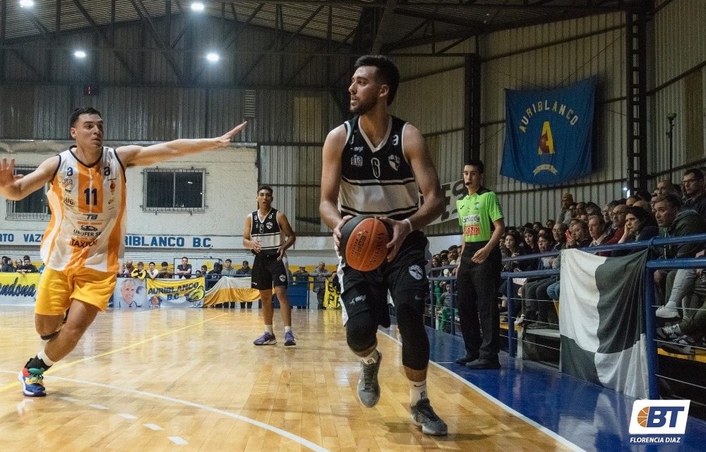 #DTAxBT| "AÚN ESTANDO 1-11 ENTRENAMOS A FULL Y QUERÍAMOS GANAR ESTE PARTIDO"

Nahuel Santos fue figura de Defensores de Maroñas en el último partido del Defe en el campeonato. 

📝 <a href="/Cristiaan014/">Cristian Yañez</a> 

👉 bitly.ws/35eLm