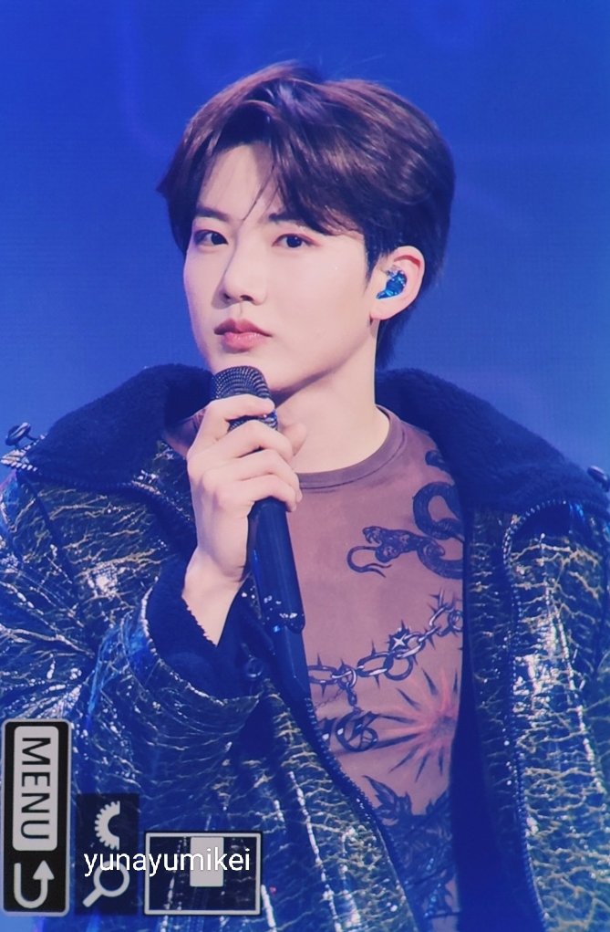 We can't blame the girls naver, our Junkyu's visual is top tier 🤷 #JUNKYU