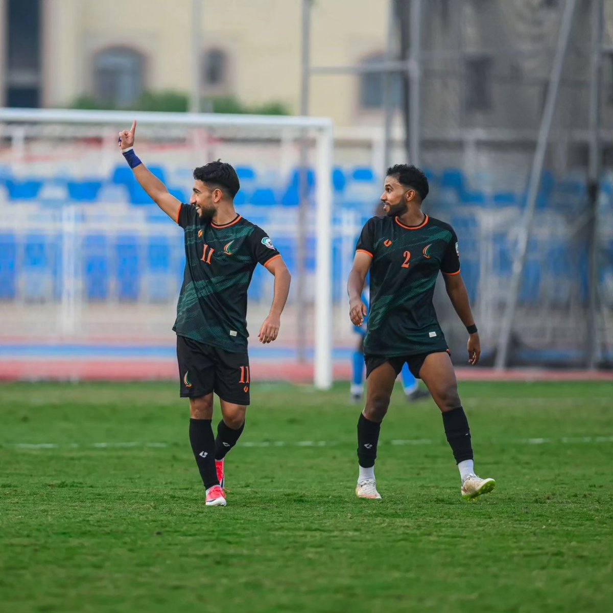 22_hw11's tweet photo. الحمدلله رب العالمين 🙌💚🧡🖤
#نادي_النور https://t.co/TTo0MPB30a