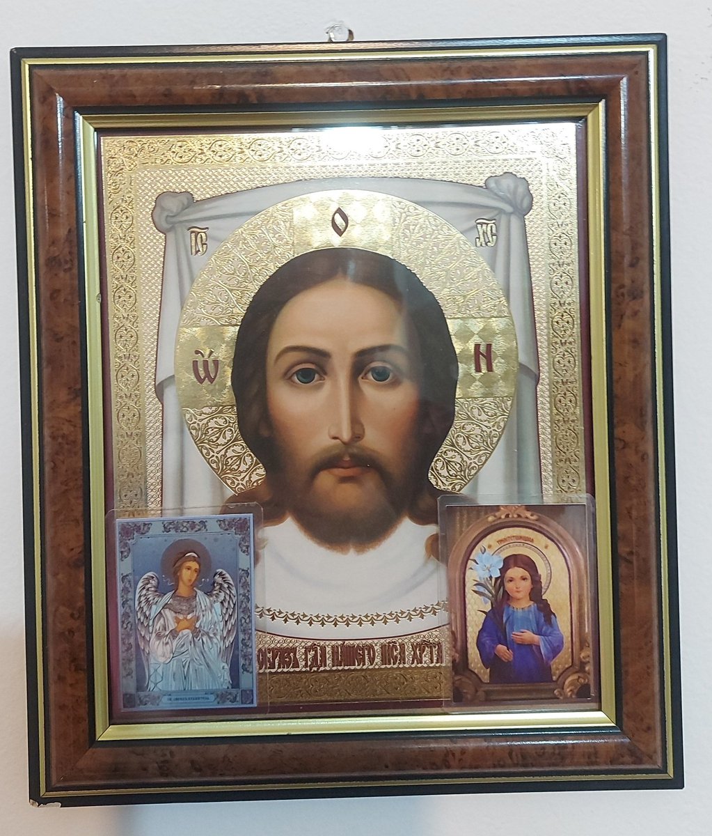 JelenaMKandic's tweet photo. Брате Никола @NikolaNikolicRS,
КАН ДА ХАР је у АФганистану.🇦🇫
А ту је и Кенија🦁🇰🇪🦁 те је ДАКА у Бангладешу🇧🇩.
ТРУМАНОВ ШОУ (ХАРРУ Ѕ. ТРУЕ МАН #POTUS33).
Наставља се питање свих питања:
КО је КРАЉ #Чачак🔴🦁🔵🐯⚪️ #Čačak4️⃣🅰️4️⃣🅰️👑 & онај што чува #ЦарицаТишинеⓂ️👸🏾🌹💍🕊⁉️ https://t.co/HjQUoVoEKf