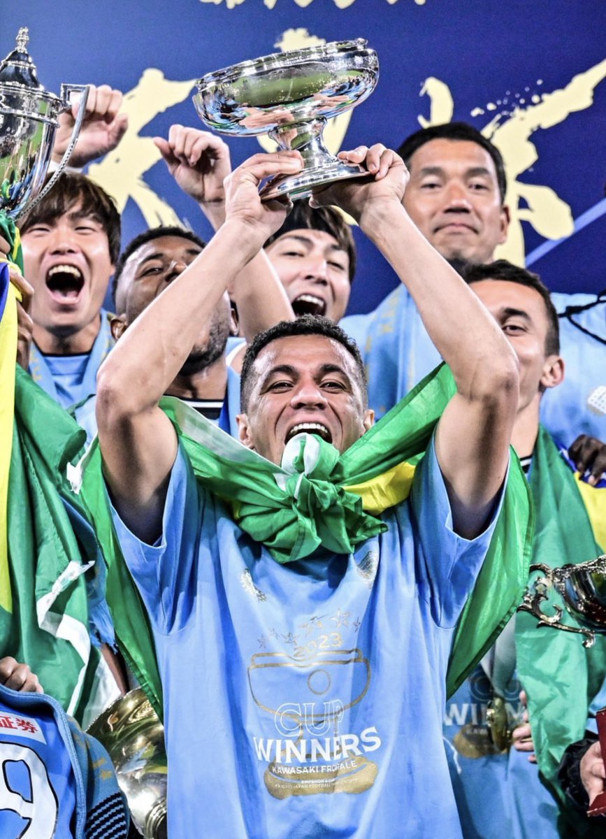 LeandroDamiaoo's tweet photo. 🏆 https://t.co/10Cpt8CDTD