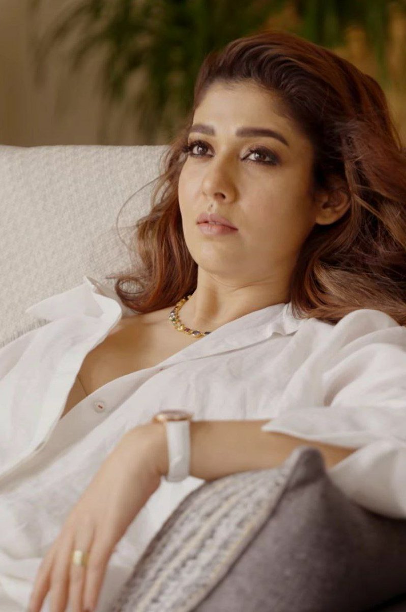 newottupdates's tweet photo. #SaiPallavi denies the chance to be paired with #PradeepRanganathan where #Nayanthara playing an extended cameo in #VigneshShivn Directorial Project which is tentatively titled as #LIC: #LoveInsuranceCorporation ❤️🔥

Producing By @7screenstudio 

@VigneshShivN's #Wikki6 ✌️🔥 https://t.co/CunialIQnU