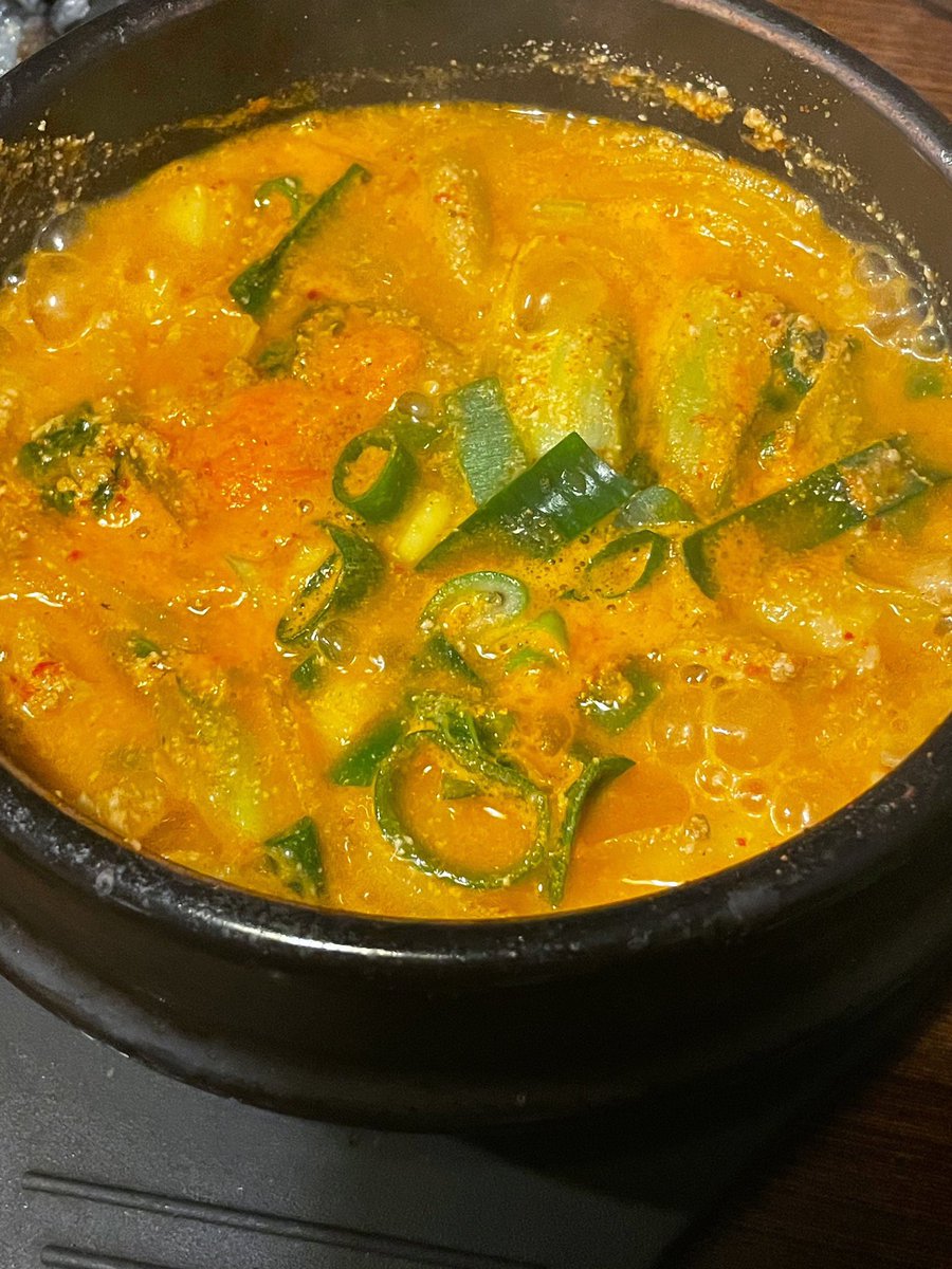 xikersbr's tweet photo. [🦒🗣 10.12.23] Seeun no TOKTOQ: 

“Park Seeun, que come bem e vive bem 😀😀 roady, come muita comida deliciosa!”

#xikers #SEEUN #싸이커스 #세은 https://t.co/H0GoQoGECm