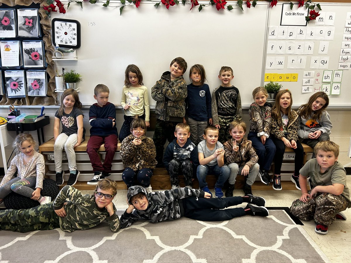 niedbala_ldsb's tweet photo. Camo/ animal print spirit day. Well done Grade 1/2s. https://t.co/DW4tVNH3pP