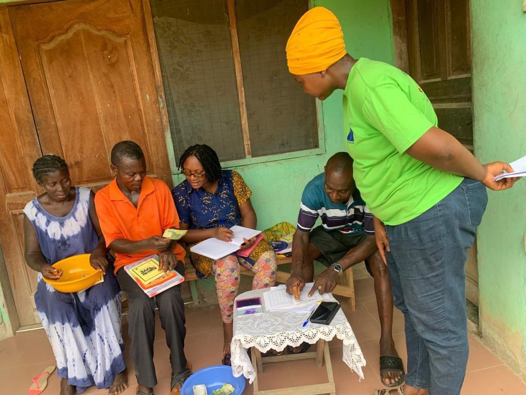 GoshenGlobal's tweet photo. 🌳🏙️🌿 Goshen Global Vision with funding from the U.S. Forest Service and in collaboration with EKMA's Social Welfare, #GGV has inaugurated two VSLAs within the Effia-Kwesimintsim Municipal Assembly—Whindo Farmers and Assakae Market Women VSLA groups. 🎉🌟 https://t.co/R6WbZK13ib