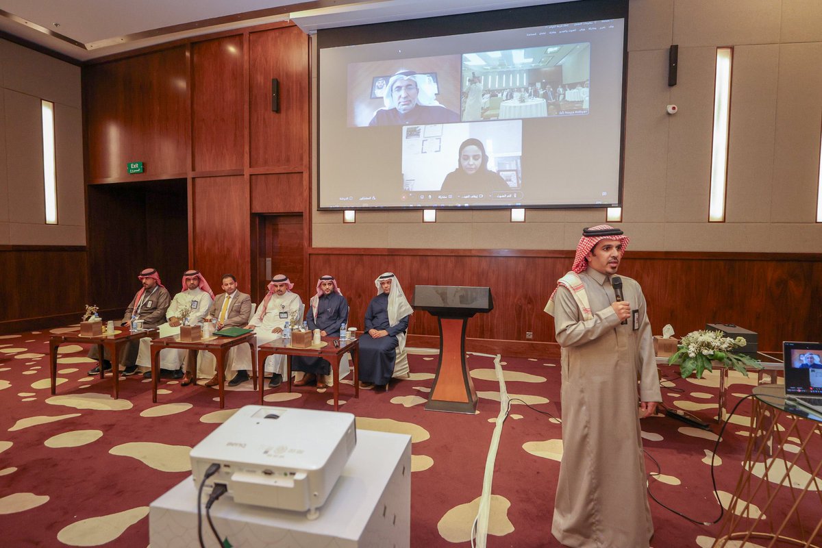FaidBaladia's tweet photo. شارك رئيس #بلدية_مدينة_فيد م/رائد بن فهيد الشمري ورشة العمل الرابعة والختامية لاعداد خطة إدارة مواقع درب زبيدة الاثري التي تقيمها #هيئة_التراث بحضور سعادة وكيل #إمارة_منطقة_حائل و عدد من المسؤولين من داخل وخارج المنطقة

#إمارة_منطقة_حائل
#امانة_منطقة_حائل
#بلدية_مدينة_فيد https://t.co/TDc3ddzXCW