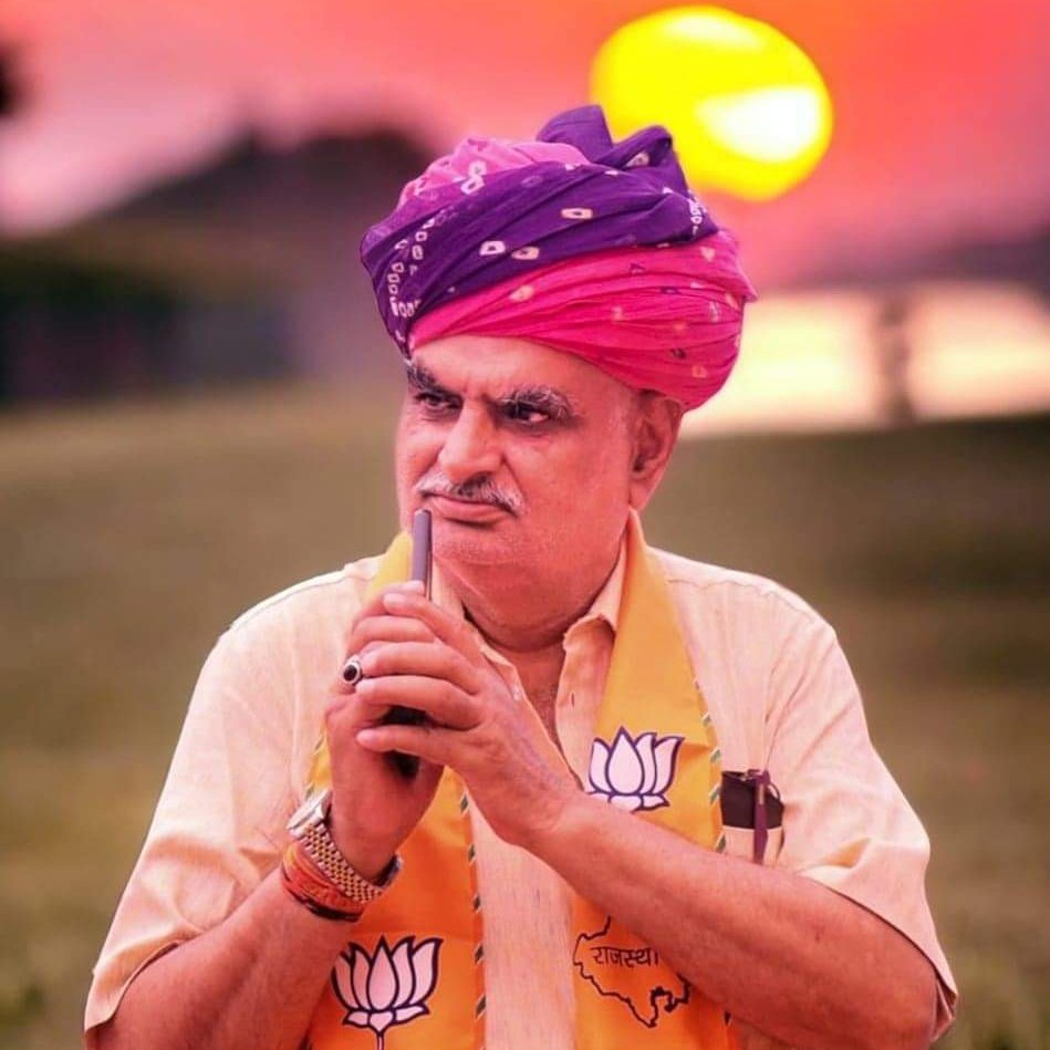 JhabarKharraBJP's tweet photo. आभार - धन्यवाद - अभिनंदन...श्रीमाधोपुर की जनता को प्रणाम।🙏

#JhabarKharra4ShriMadhopur
#BJP4ShriMadhopur https://t.co/NOtu1VI6qP