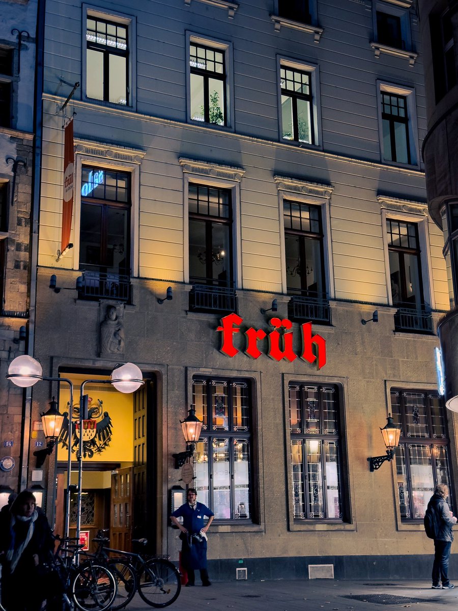 The #Früh #brewhouse in Cologne

#frühkölsch #brewery #beer #kölsch