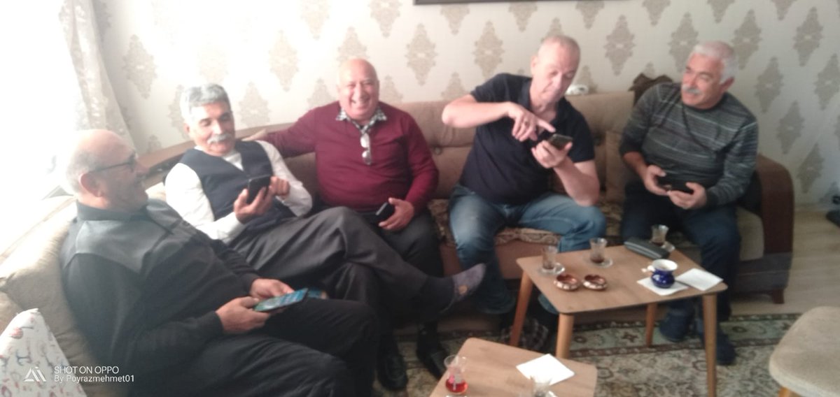 MUHABBETE BAK: İyiki cep telefonu varmış