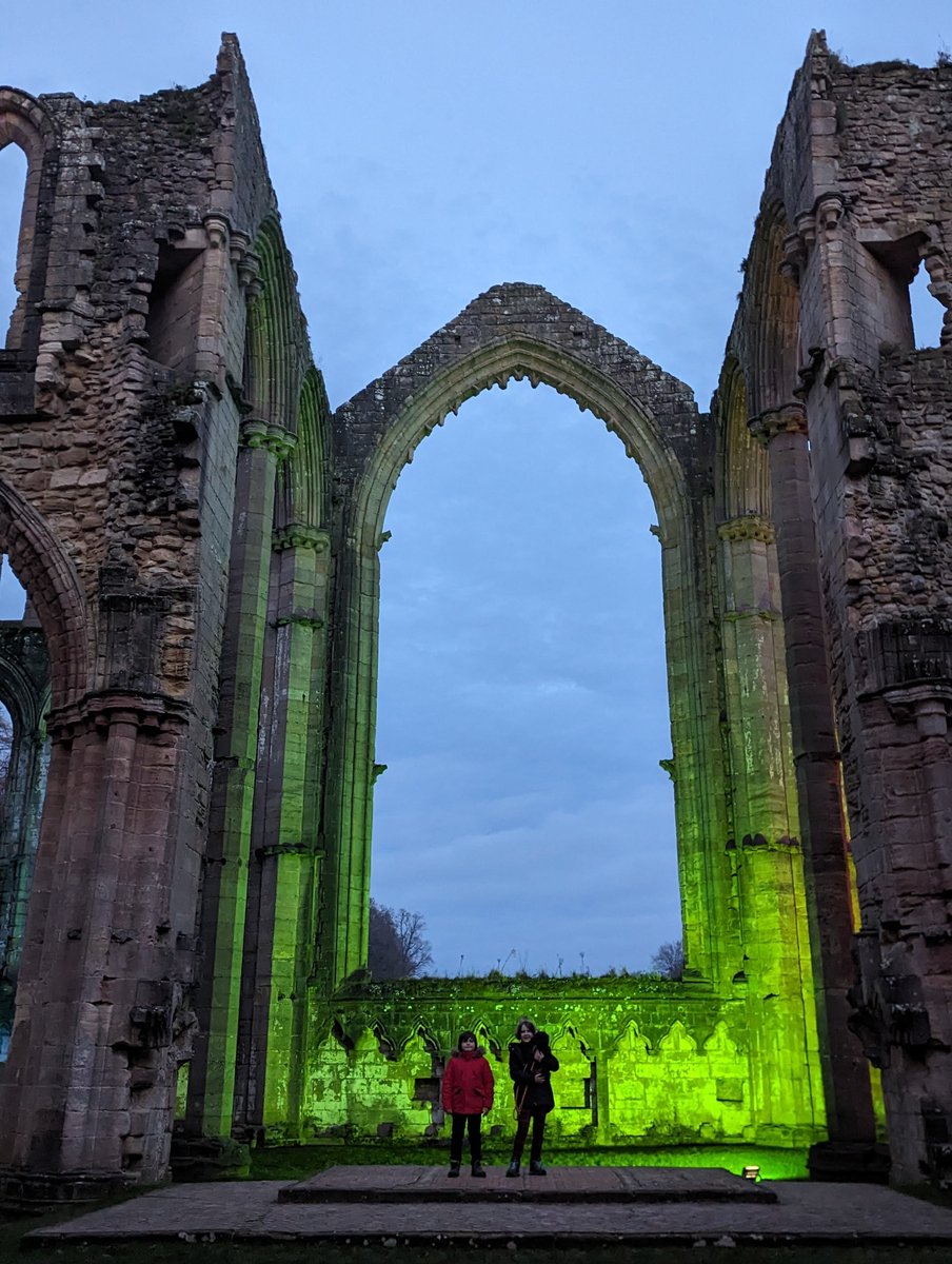 Join us for a family day out & experience the magic of this festive season. See the abbey glowing bright with all the colours of the rainbow on winter weekends & enjoy a warming hot chocolate before a spot of Christmas shopping. Thanks to @yorkshiretots for sharing your pics!