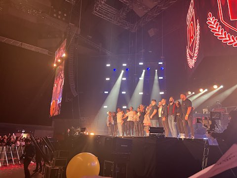 lionjess_'s tweet photo. Anoche viví el mejor concierto de mi vida y a la vez un cachito de mi corazón se quedó en el Wizink para siempre. Gracias por tantos años ❤️ https://t.co/bZEMLBzoU5