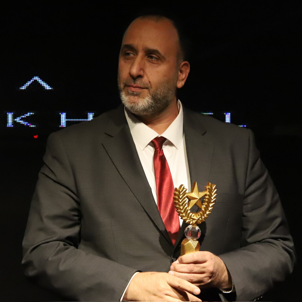 muratbarik027's tweet photo. #YeniProfilResmi https://t.co/hkGPpxaIol