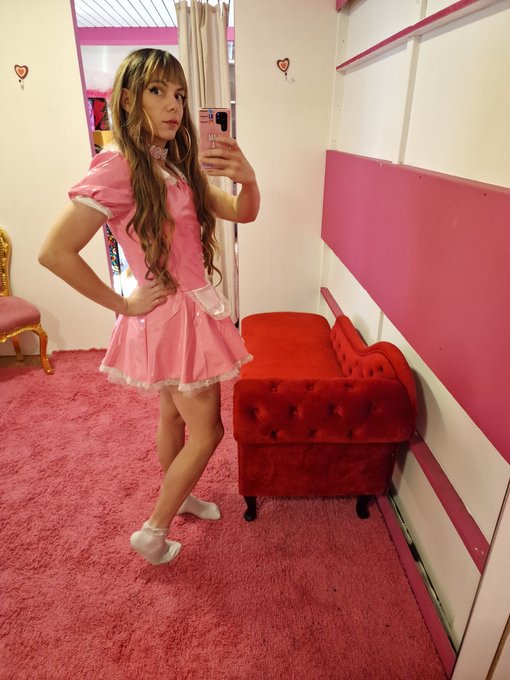 😊ASK ME ANYTHING😊 I will try to answer all questions in the comments!  xx https://t.co/rlSVoTJIB1<a href="/tag/realloyalfans"class="tags"><span>#realloyalfans</span></a>