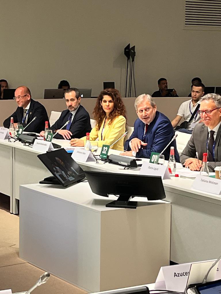 Johannes Hahn tweet media