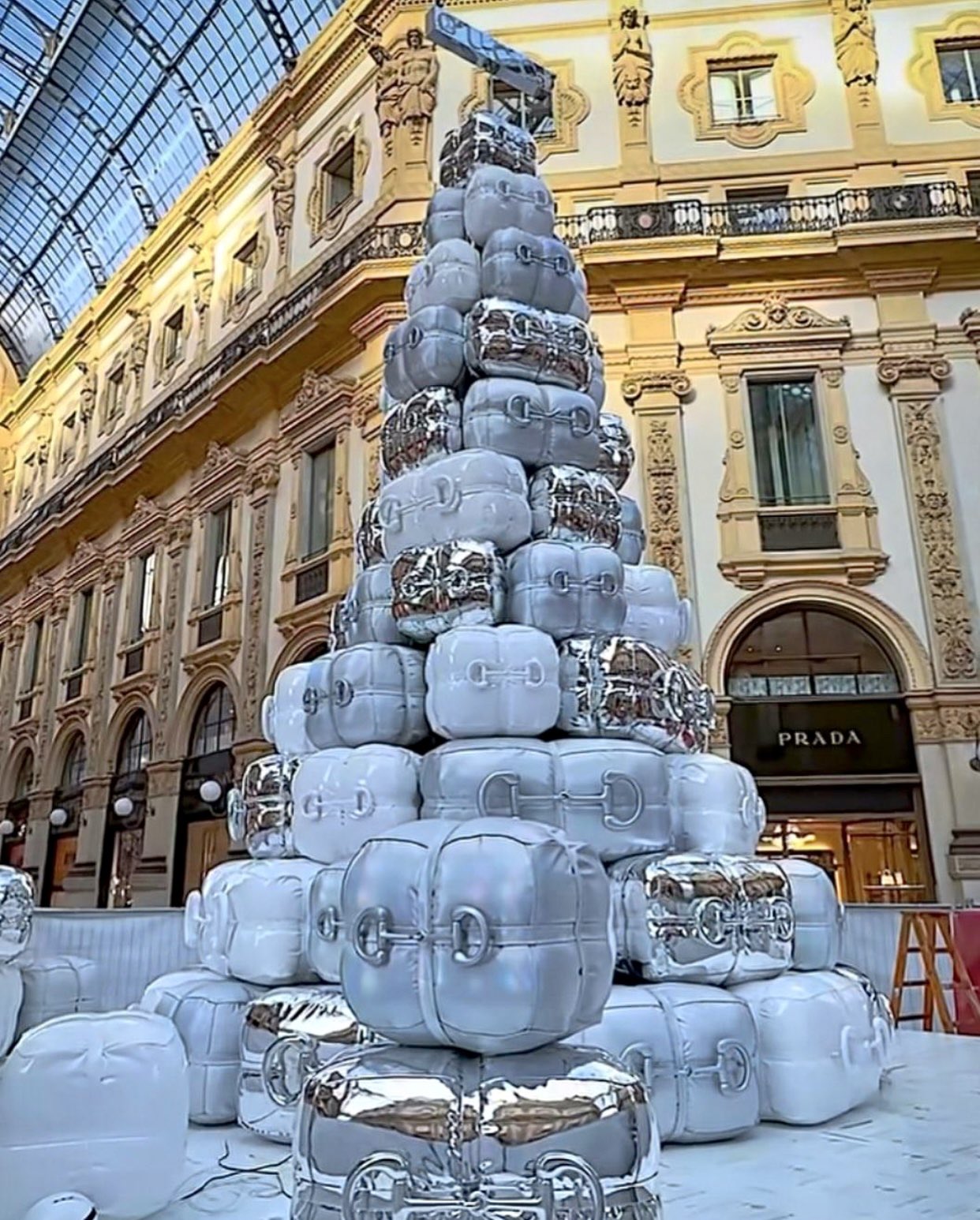 gucci christmas tree
