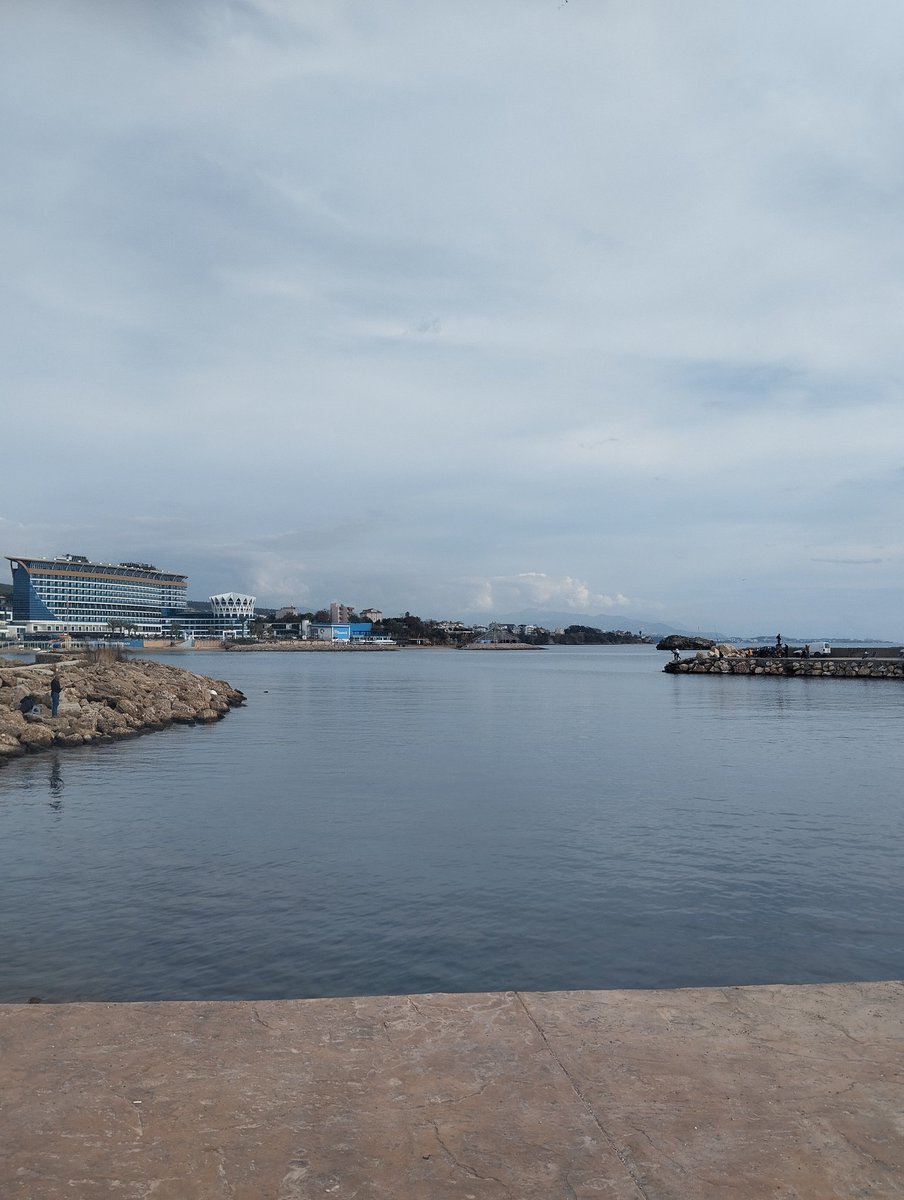 Bugün ayrı bir güzelsin alanya