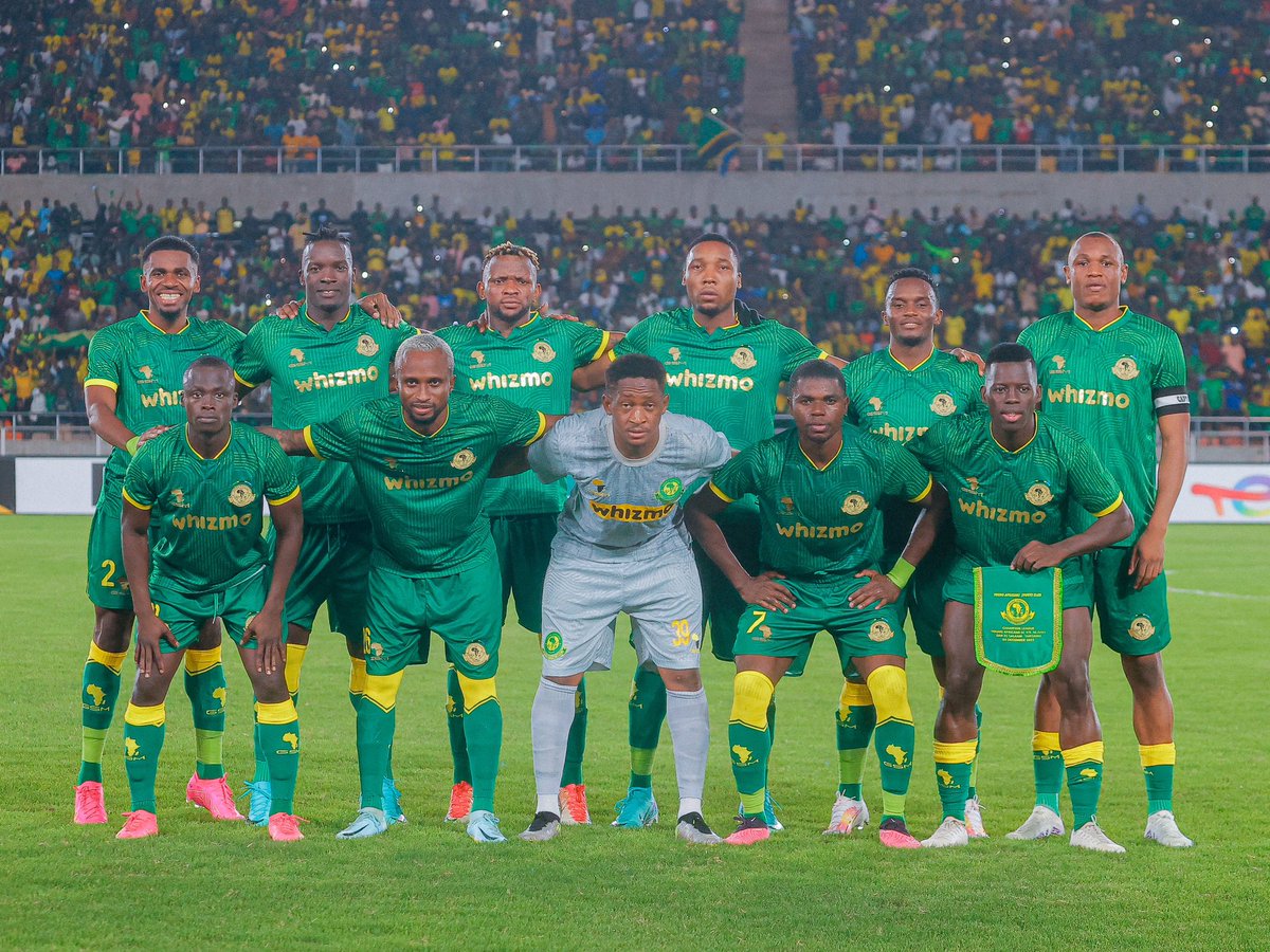 Shukrani kwa Wanachama, Mashabiki na Wapenzi wa Young Africans kwa kujitokeza kwa wingi kwenye mchezo wetu wa jana #CAFCL dhidi ya Al Ahly SC🔰

#TimuYaWananchi 
#DaimaMbeleNyumaMwiko