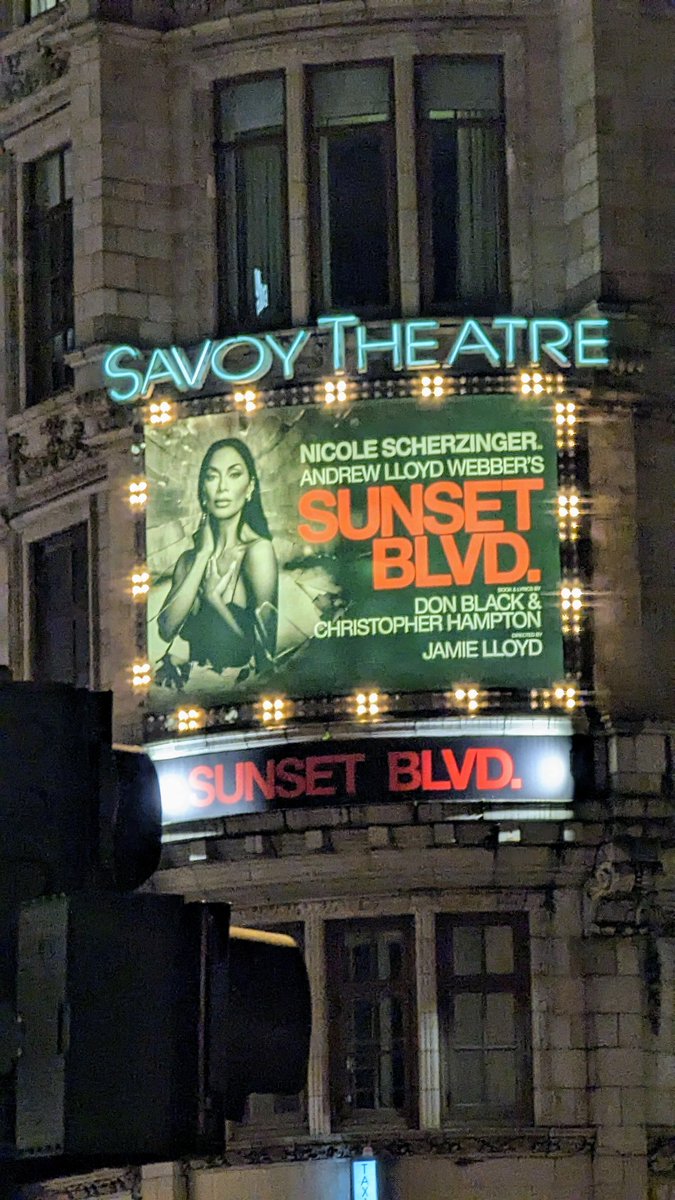loolalabelle's tweet photo. Holy moly !!! What a triumph. @NicoleScherzy @realtomfrancis pure perfection 💗 #sunsetboulevard https://t.co/WkCUOGfCnY