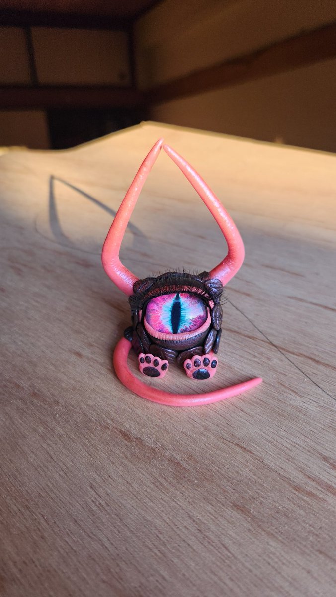 HoppRock_Japan's tweet photo. Just born. 💜👶 産まれたばかりです。#FRANKY #charm #mascot #muse #jar #creamjar #epoxyresin #monstermuse
#LoveForArt #FRANK #art #clay
#clayart #inspiration #motivation #dreambig #smallbusiness #followforfollowback #stones #guitar #luthier #エポキシ樹脂 #depression #happy https://t.co/CMiVBhlp8l
