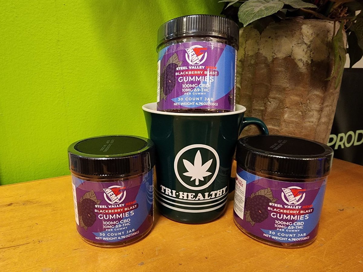 THCVenice's tweet photo. Steel Valley Hemp's Blackberry Blast Guwwies ๐ฌ๐คฉ
#steelvalley #trihealthy #venicefl #theshellback #stayhealthy https://t.co/0JRybW4NFY