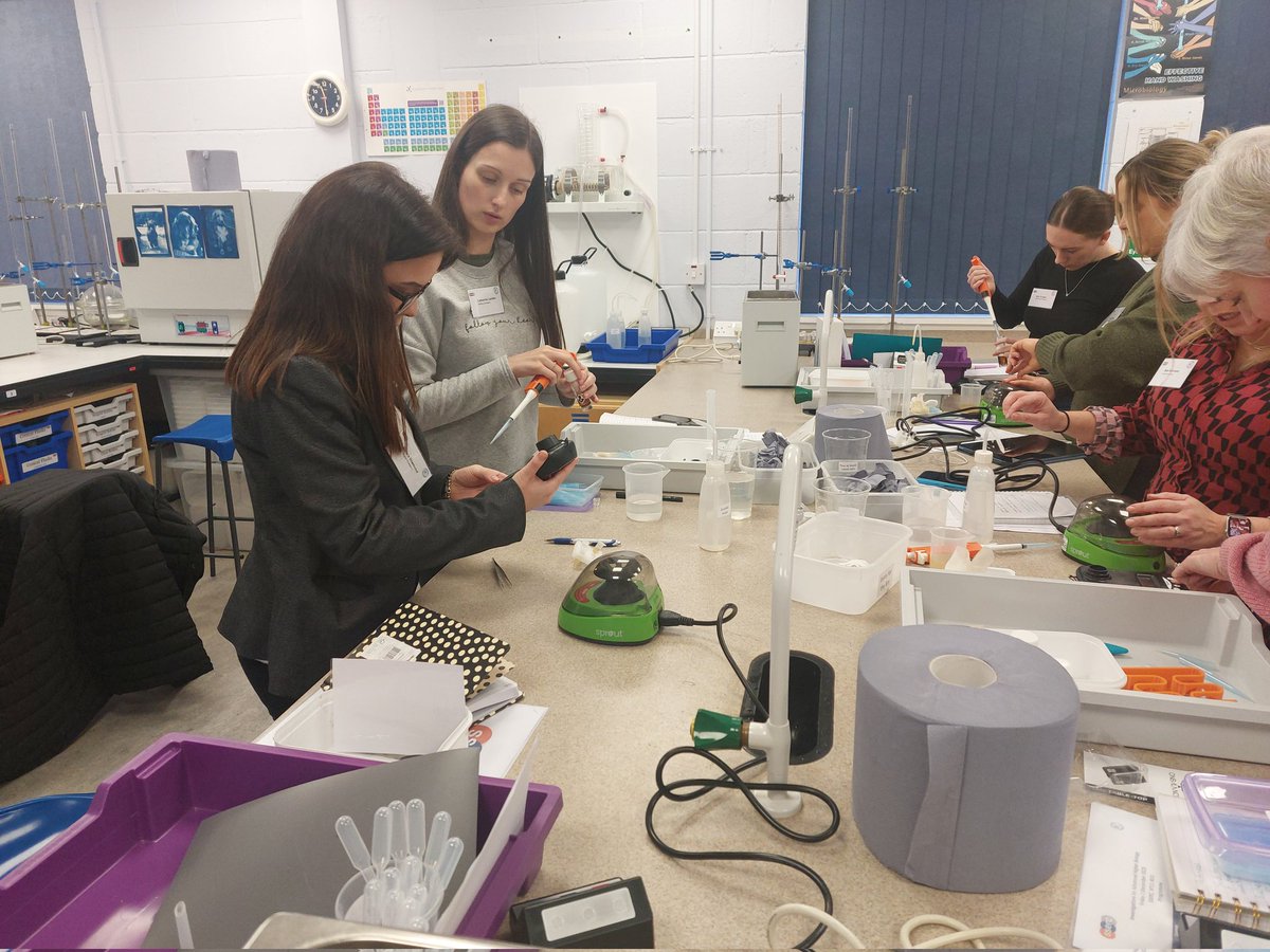 SSERC Biology tweet media