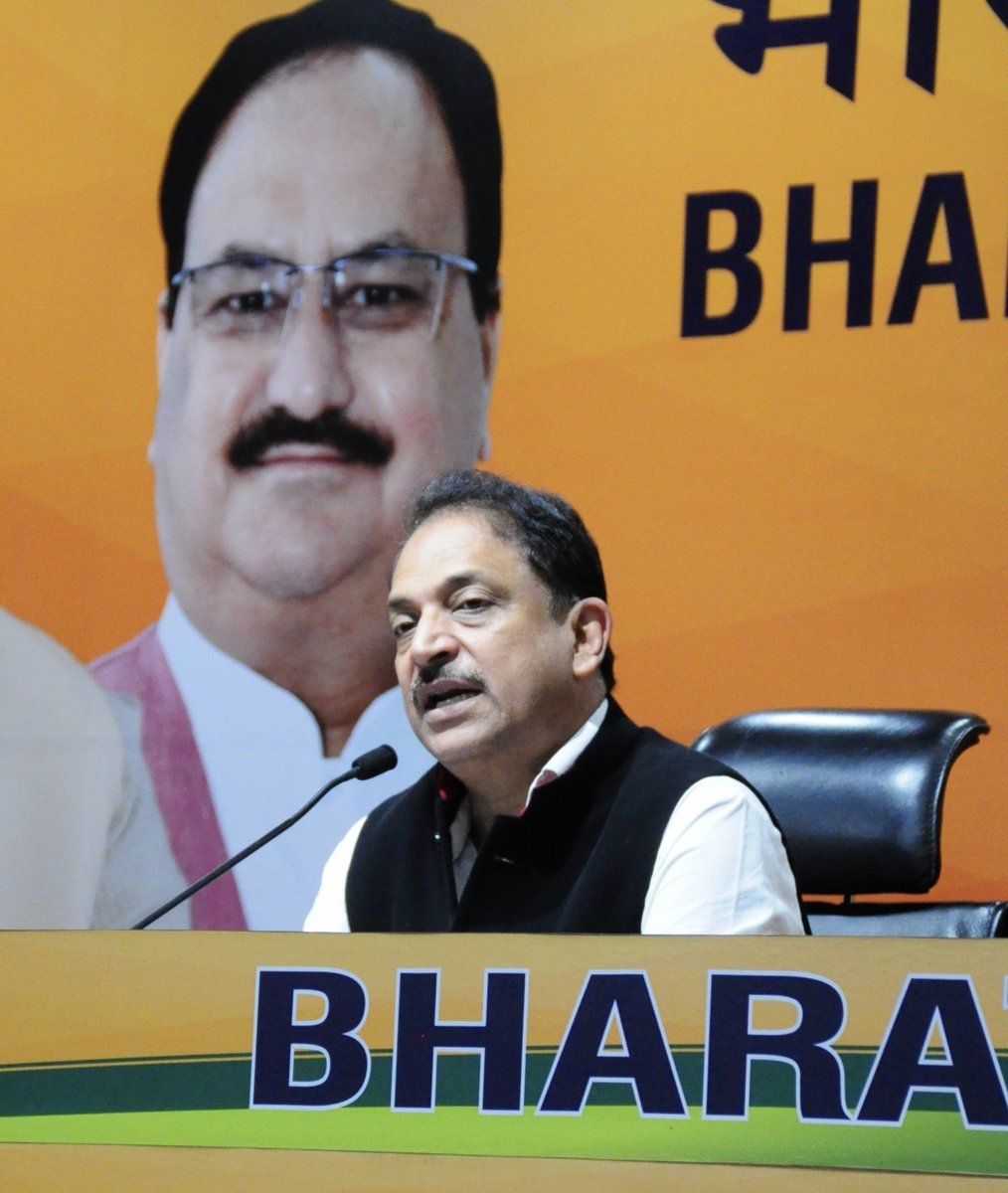 IANSKhabar's tweet image. भाजपा (#BJP) नेता और सांसद राजीव प्रताप रूडी (#RajivPratapRudy) ने कहा कि यह लोगों का विश्वास है, जो चार राज्यों के विधानसभा चुनाव परिणामों में दिख रहा है।

रूडी ने कहा, &quot;एक राष्ट्रीय पार्टी के रूप में, भाजपा की उपस्थिति अब राज्यों में भी फैल गई है। अब, कांग्रेस जानती है कि वे…