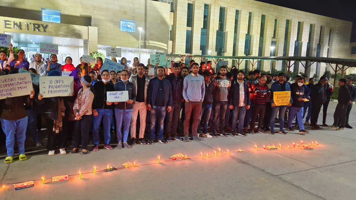 RaviPingoliya's tweet photo. Day 8
Join us in the fight for justice!We're standing up for our legal rights through a peaceful protest at AlIMS Bathinda. @mansukhmandviya
@MoHFW_INDIA @PMOIndia @harish_kajla
@ptcnews @propunjabtv
@News18Punjab @bbcnewspunjabi
#LegalRightsprotest #justiceforaiimsbtinurses https://t.co/6qdCQg06MD