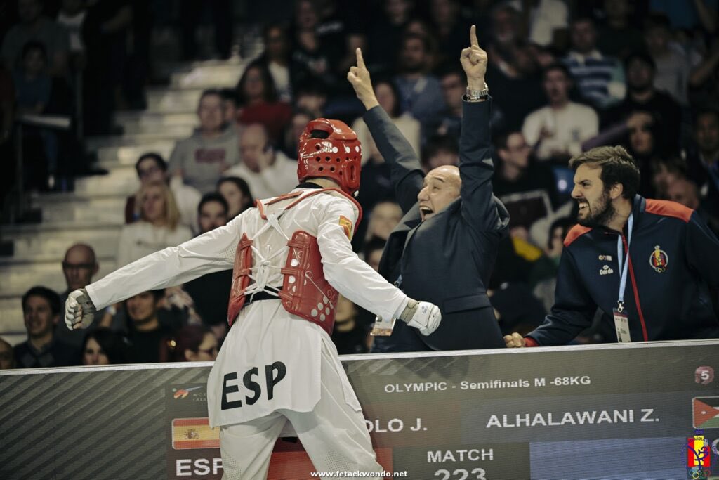 Una imagen vale más que mil palabras. Estaba jod*da la cosa pero lo hicimos. Nos vamos a París🇫🇷💪🏼.