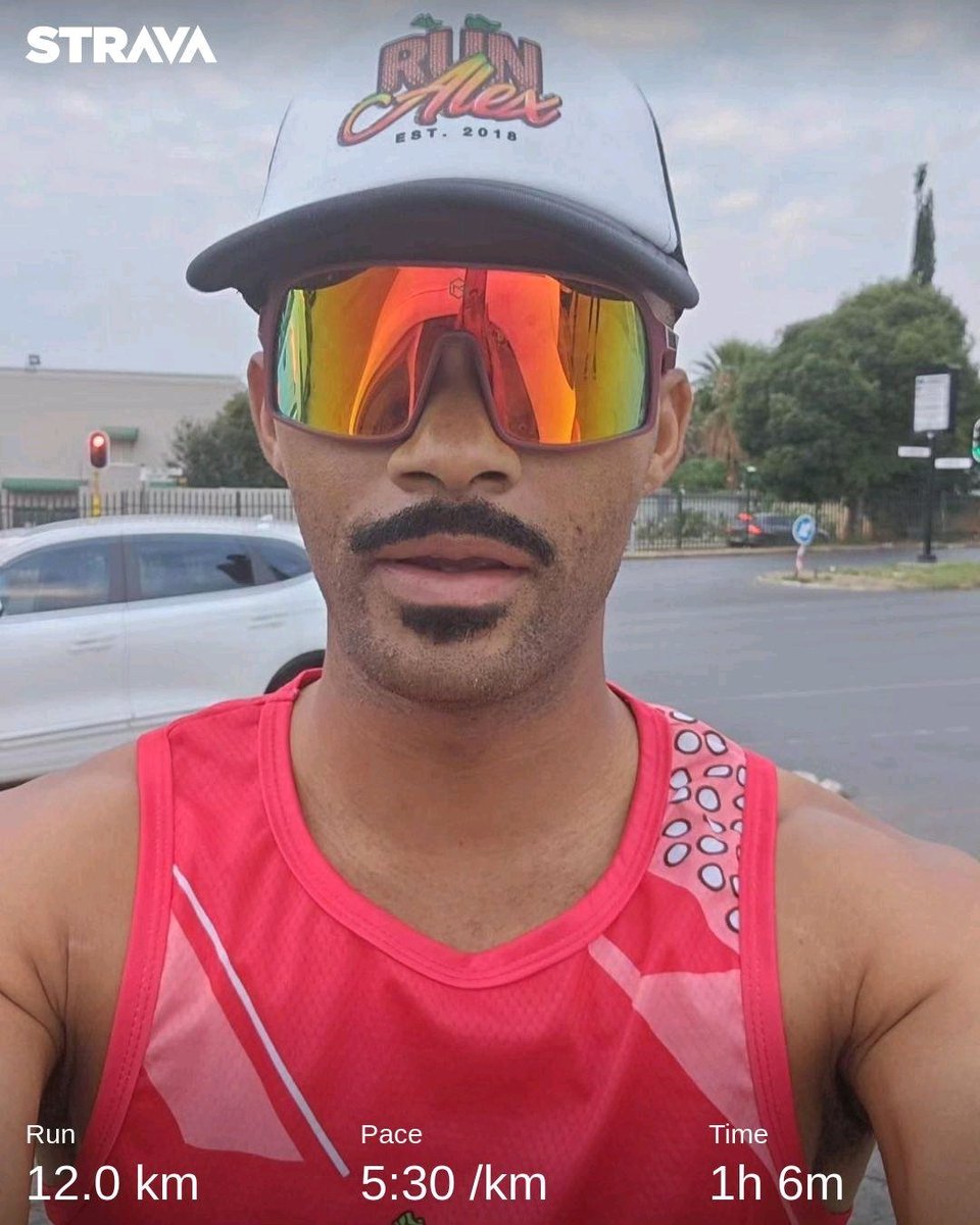 Ricardo__Africa's tweet photo. Day 7 of 16 12km Challenge 
16 days of activism against #GBV 
#kissmadolo
#trapnlos
#RunAlex 
#RunAfrica
#stylerunner... https://t.co/YgwOAugDEF