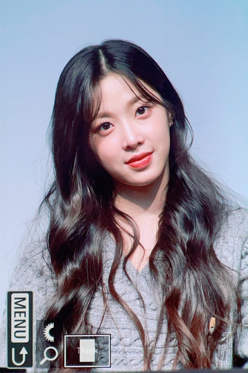 Think0602's tweet image. 231203

#tripleS #트리플에스 #니엔 #Nien