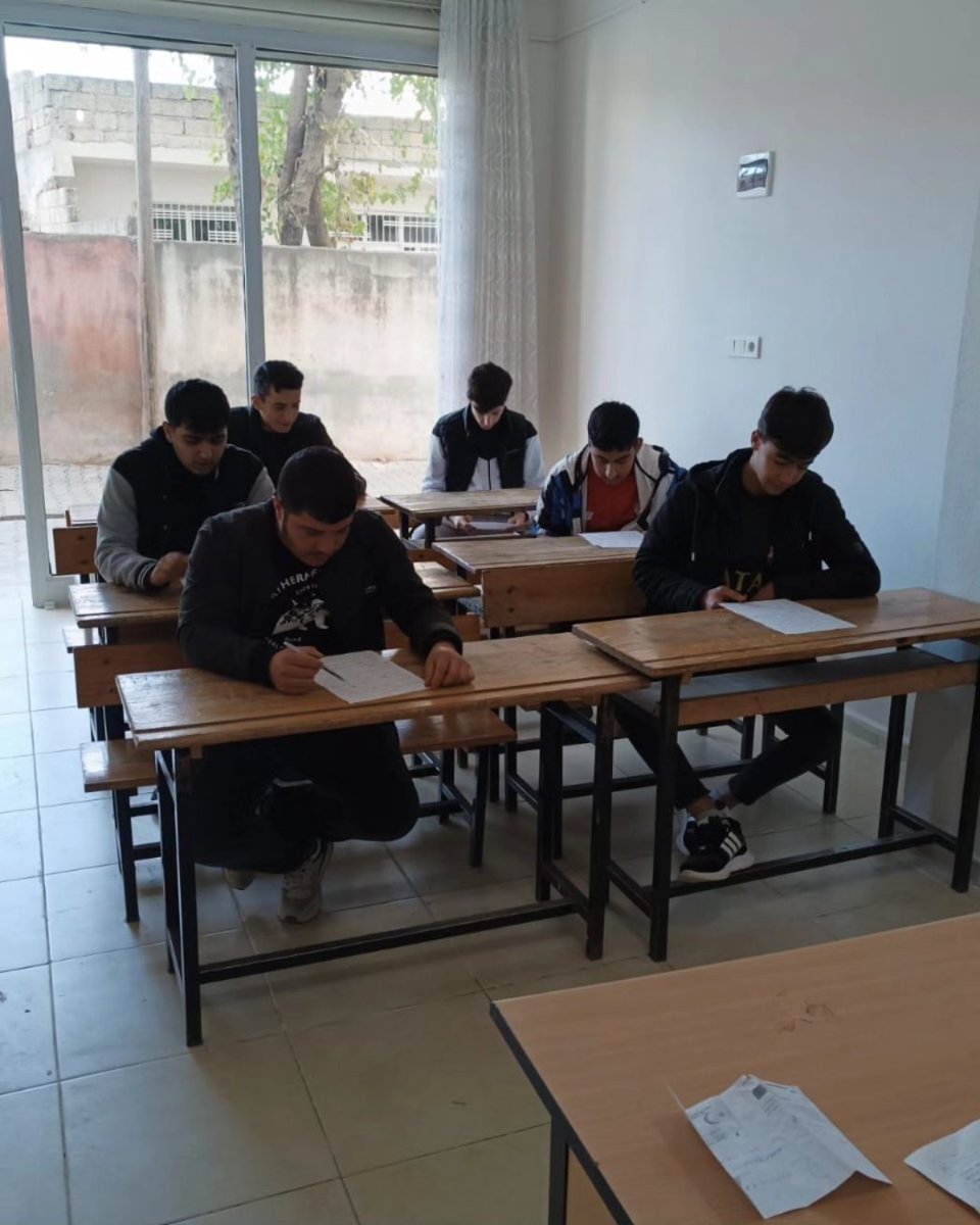 HilvanHalk's tweet photo. Genç işinin uzmanı elektrik yetişmesi için eğitimlerimize devam ediyoruz. 
@mebhbogm @tcmeb @Hilvan_MEM @hilvankaymakam @HilvanHalk @orhanbebe1 https://t.co/SI72yhTHbg