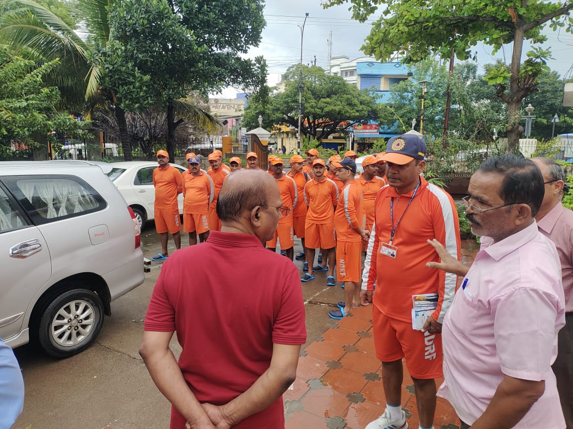 04NDRF's tweet photo. #NDRF04 BN
@ PUDUCHERRY
@NDRFHQ
@LGov_Puducherry
@pibchennai
@airnewsalerts
@ANI https://t.co/awla7CYnlj