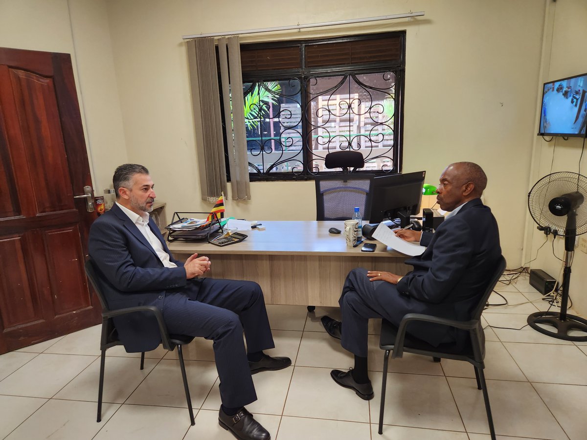 AvolioUganda's tweet photo. Thrilled to host Dr. Mugasi, Executive Director of NAADS, at our facility! His visit ensured off-takers for all avocado grades, showcasing the value addition impact. We discussed sector challenges and NAADS' vital role in promoting #Hass avocados as a cash crop in #Uganda https://t.co/vPMNxnaQCe