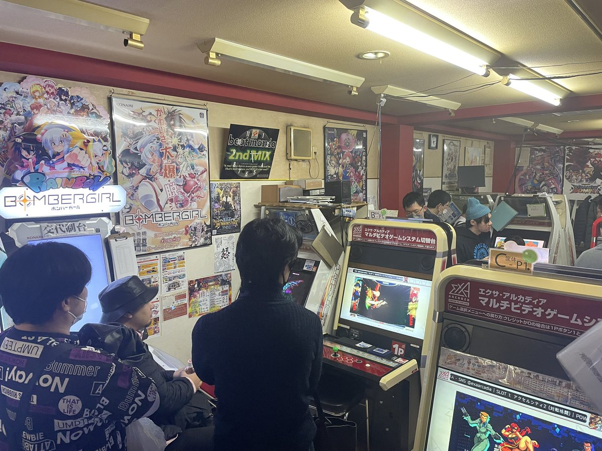 大会のエントリーチームはこちらの方々となります。大会風景なども。

#デモンブライド