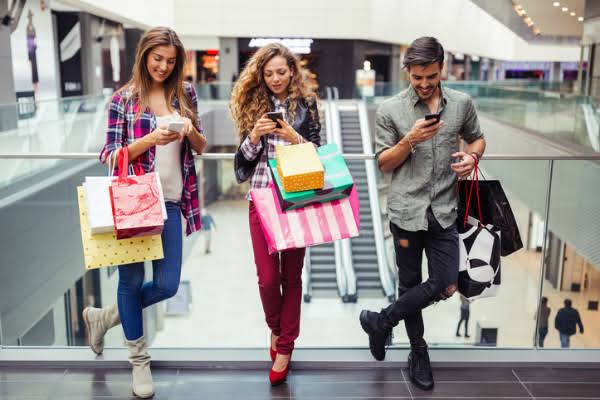 ShoppyChat's tweet photo. Don't Just Shop but also engage in social interaction with businesses. 
#ShoppyChat #ComingSoon #SocialCommerce https://t.co/Nd9390NWEp